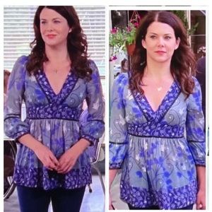 Vintage Tee ASO Lorelai Gilmore on Gilmore Girls